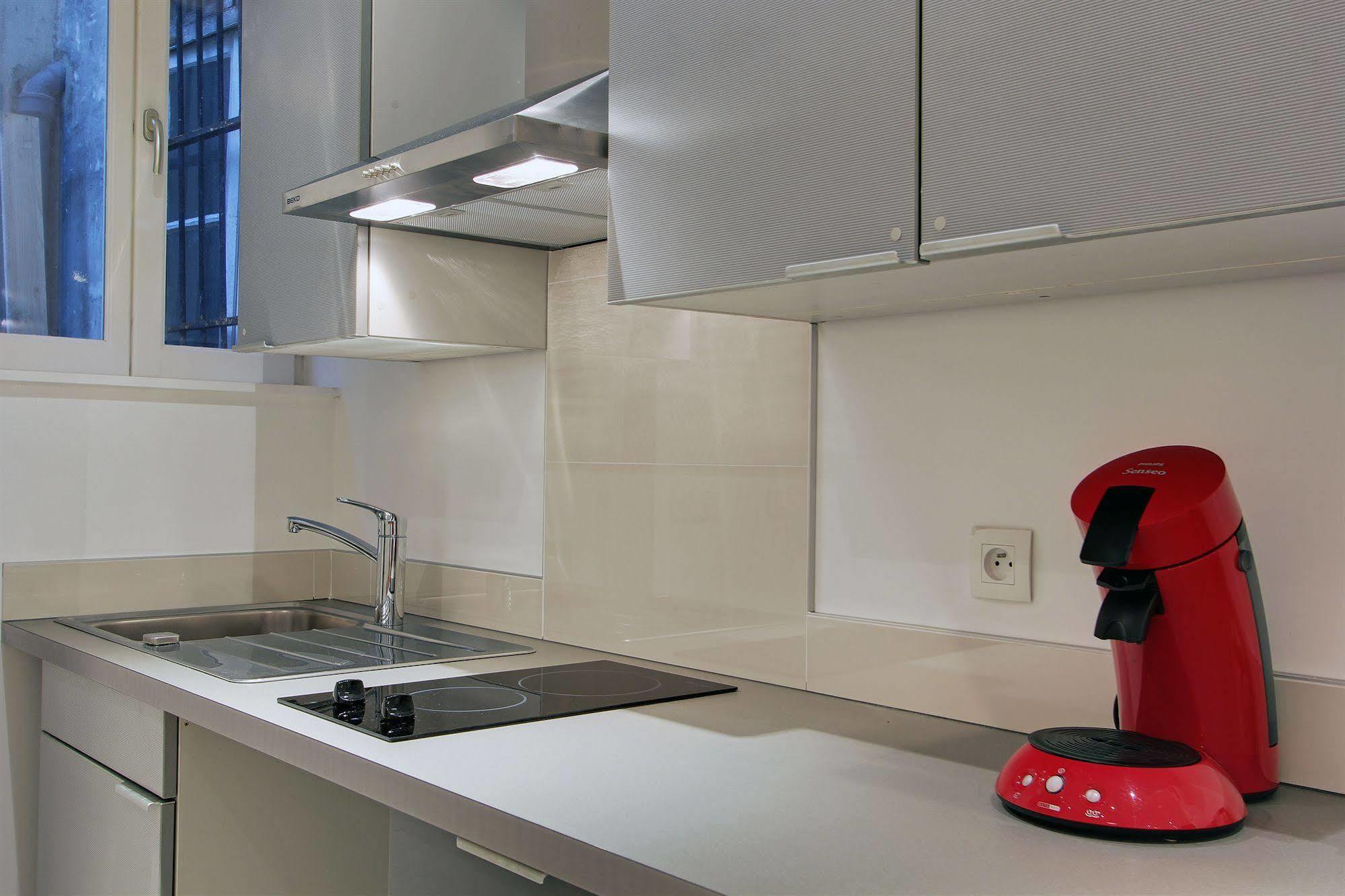 Short Stay Group Museum View Serviced Apartments Paris Exterior foto